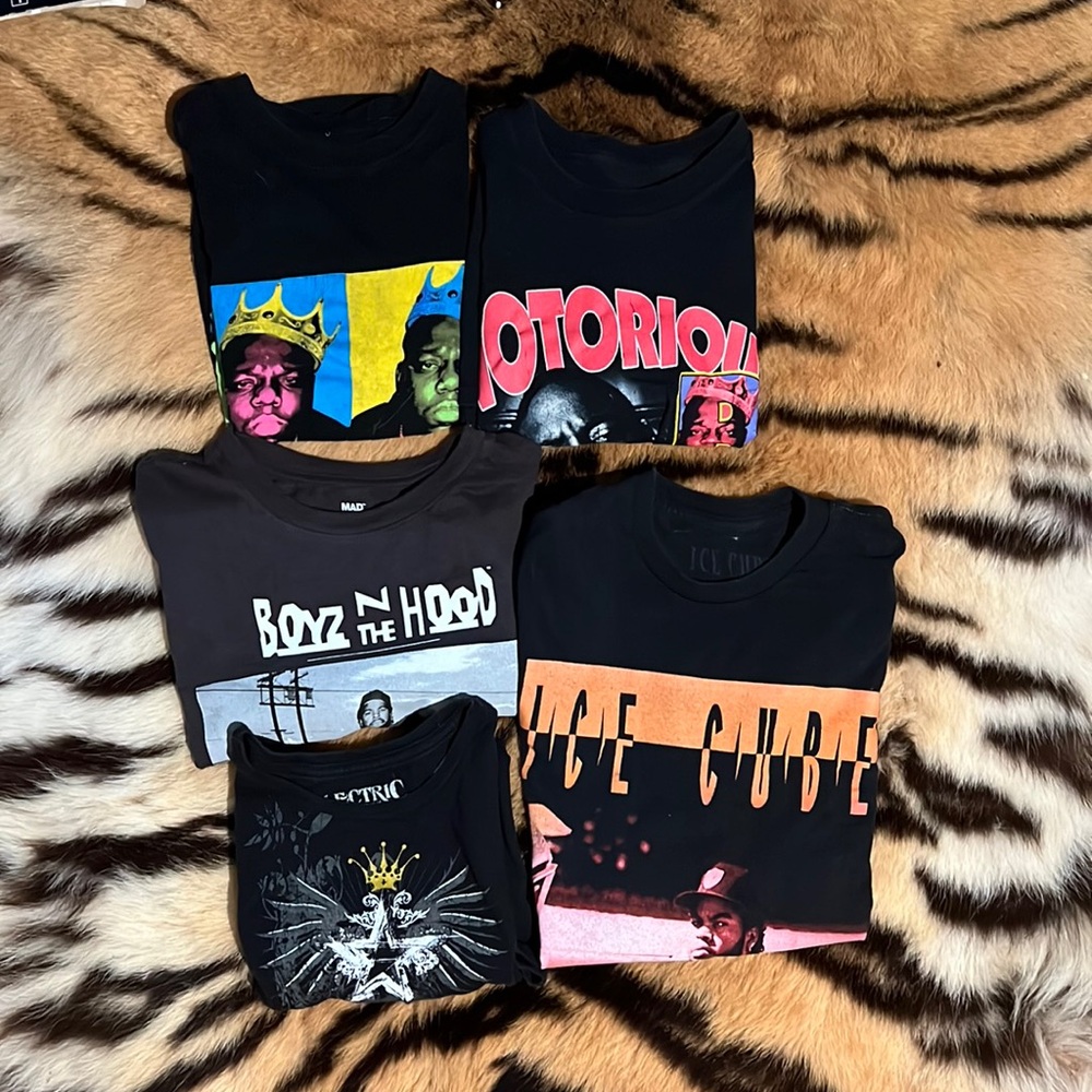 Y2k 90’s styled t shirt bundle